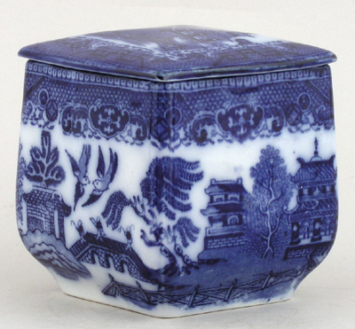 Box with Cover c1908